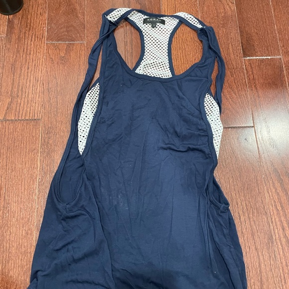 Koral Workout Top - Picture 1 of 2